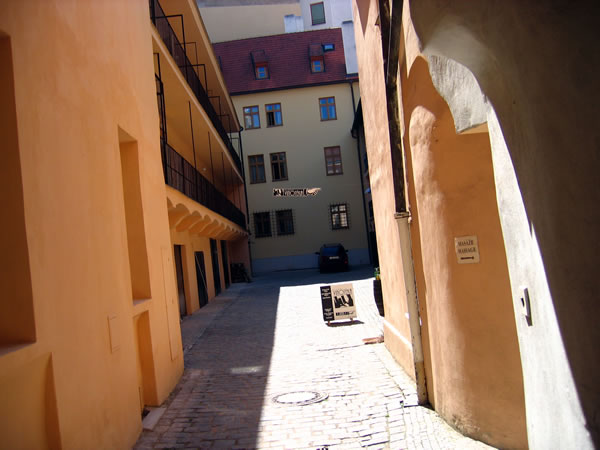 prague courtyard